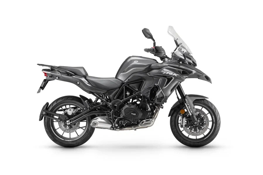Мотоцикл Benelli TRK 502 темно-серый 