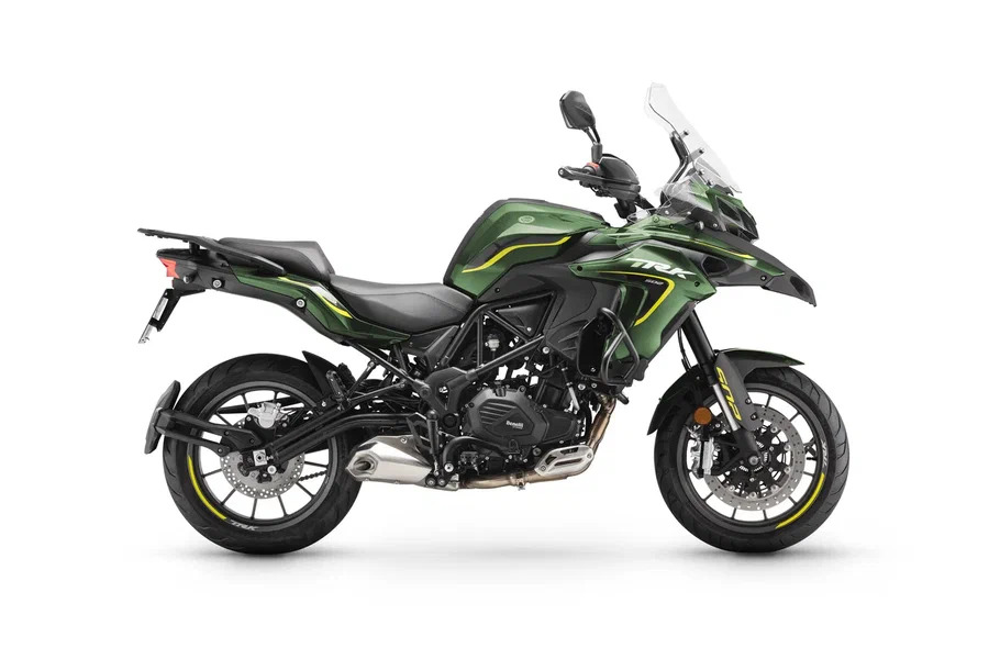 Мотоцикл Benelli TRK 502 темно-зеленый
